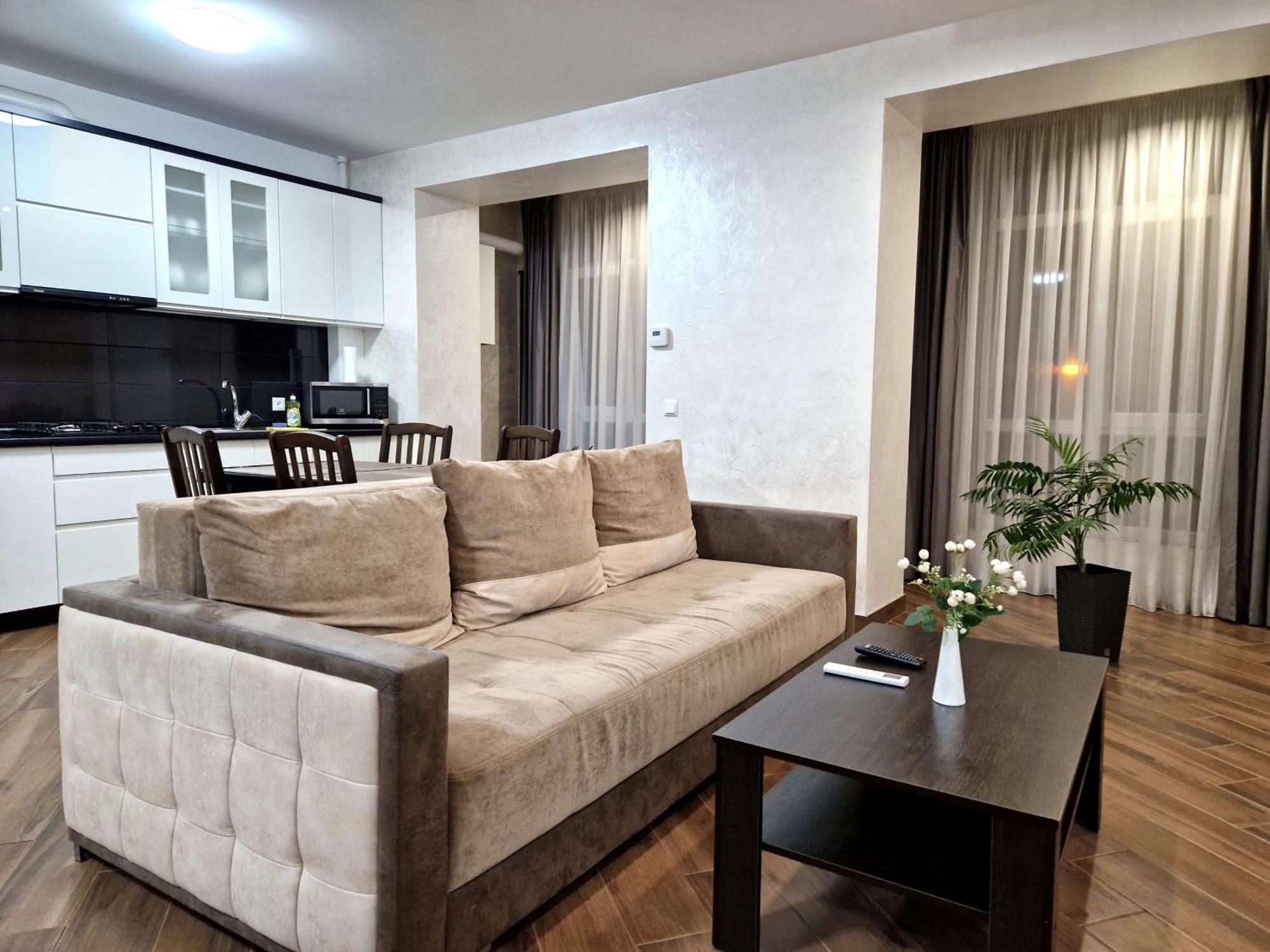Modern Apartment On Belvedere Івано-Франківськ Екстер'єр фото