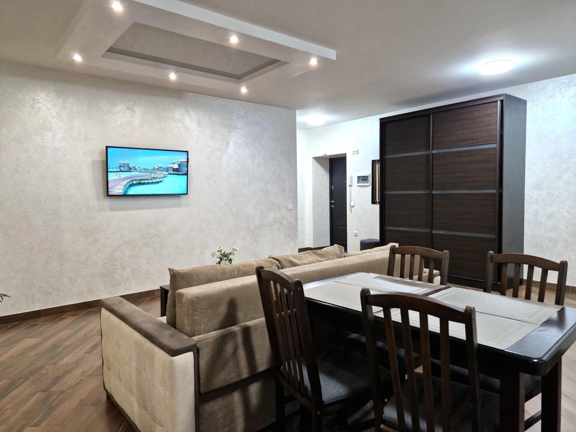 Modern Apartment On Belvedere Івано-Франківськ Екстер'єр фото
